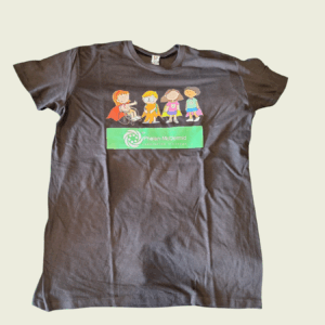 Camiseta negra héroes 2025 infantil