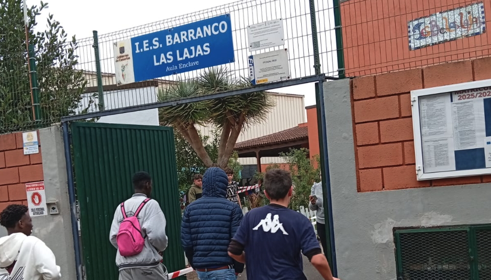 Carrera solidaria en el IES Barranco Las Lajas