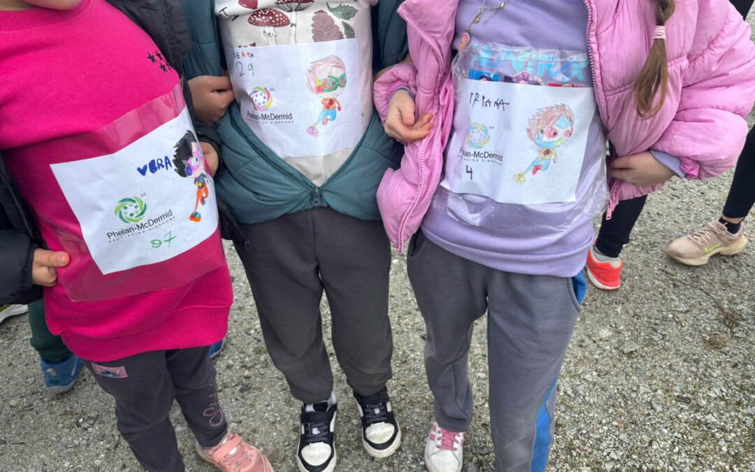Carrera solidaria en el CEIP Maruja Mallo de Móstoles
